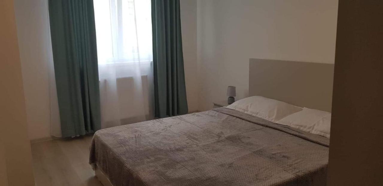 Apartament Modern Ioan Popasu Lejlighed Braşov Eksteriør billede